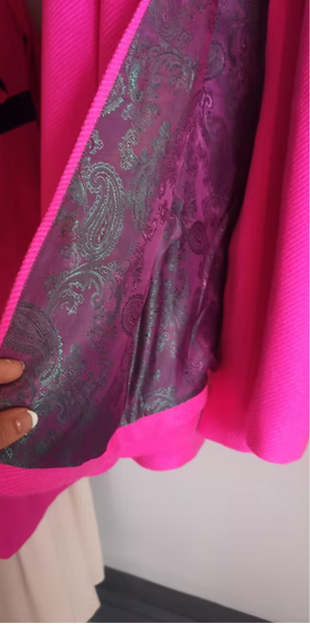 Pink tailor made cape