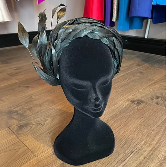 Black feather crown